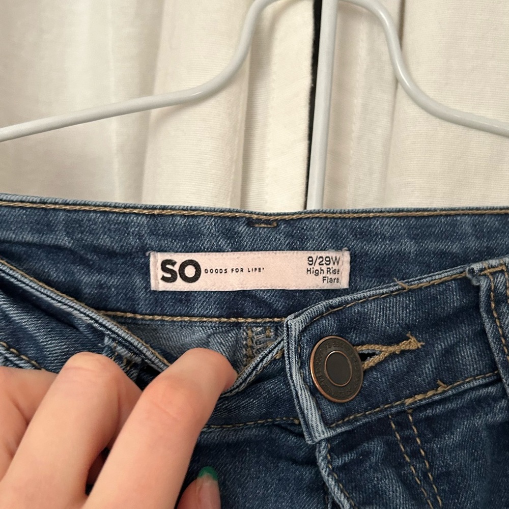 High Rise Flare Jeans - Picture 3 of 4